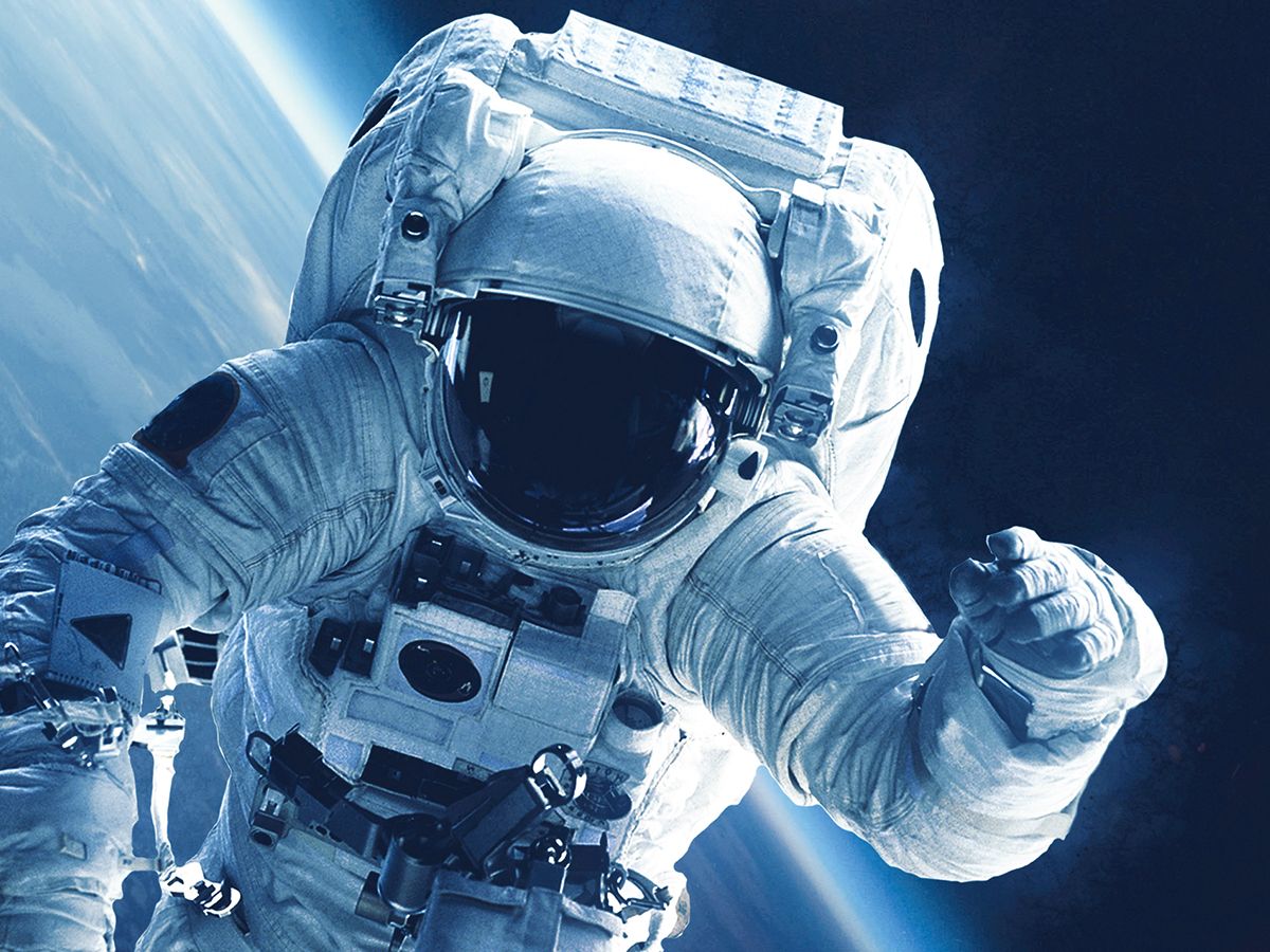 Ein Astronaut im Weltraum