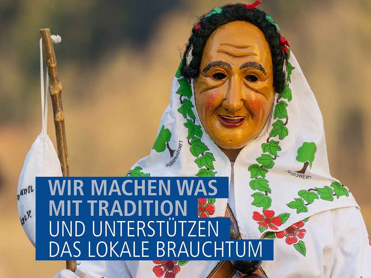 Ein traditionelles Narrengewand für die Fasnet